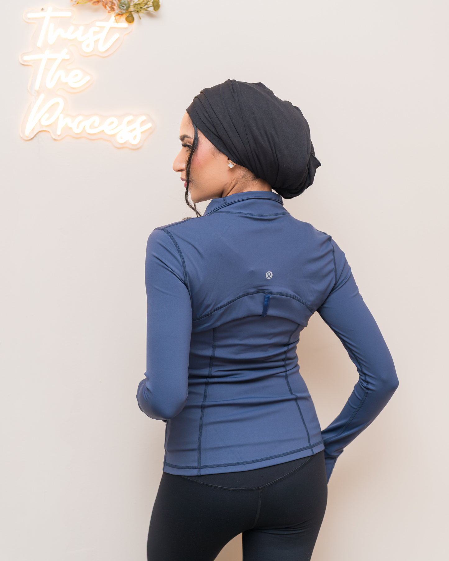 Define Jacket Nulu V