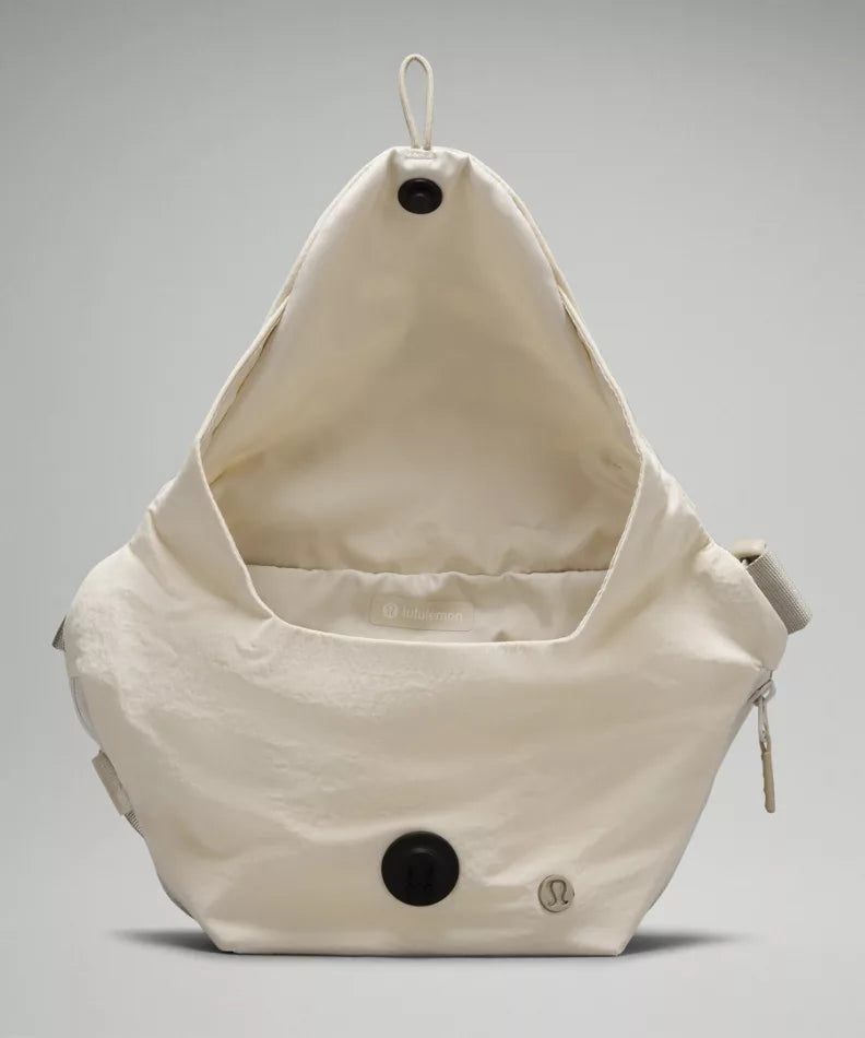 Curved Crossbody Bag 3L