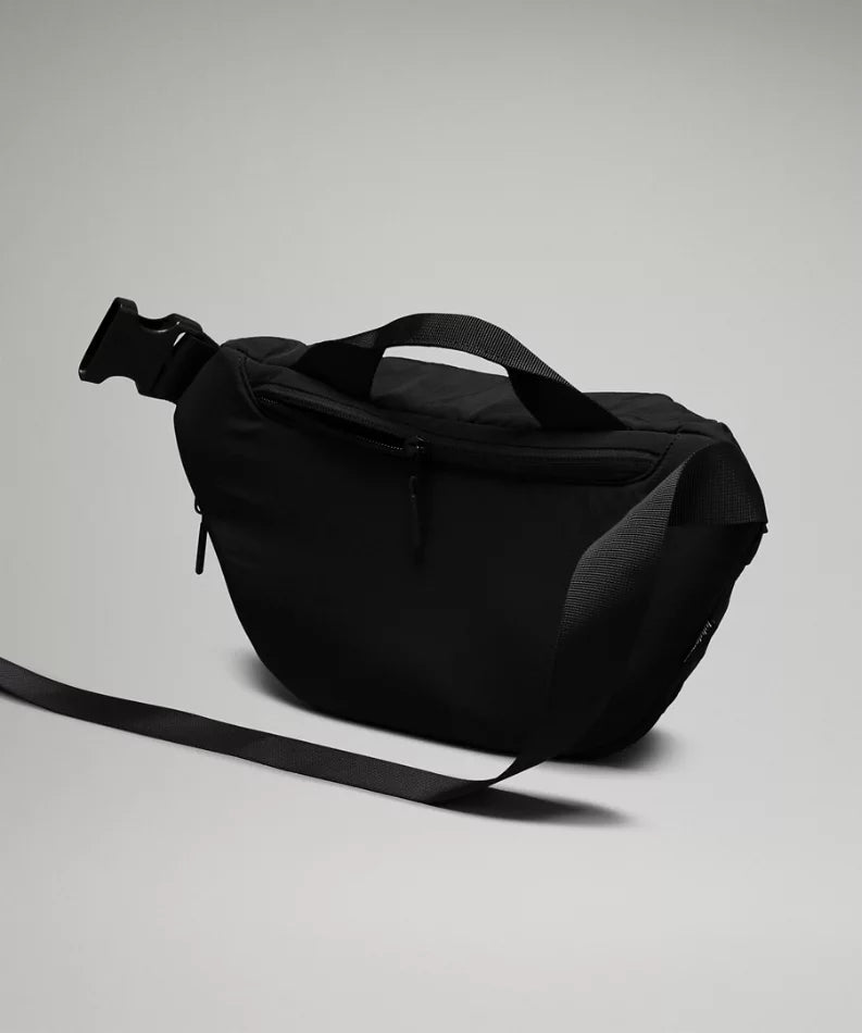 Curved Crossbody Bag 3L