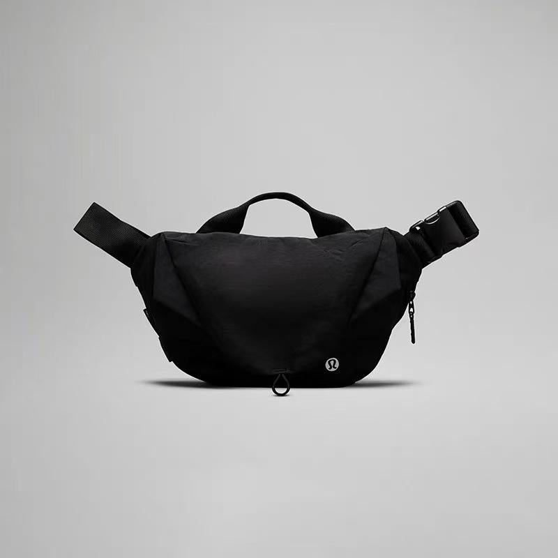 Curved Crossbody Bag 3L