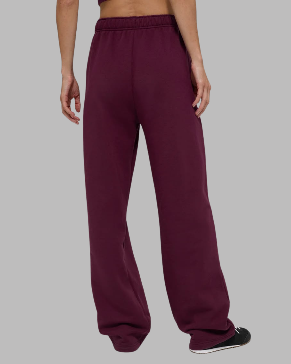 Accolade Straight Leg Sweatpants - The Winter Edition
