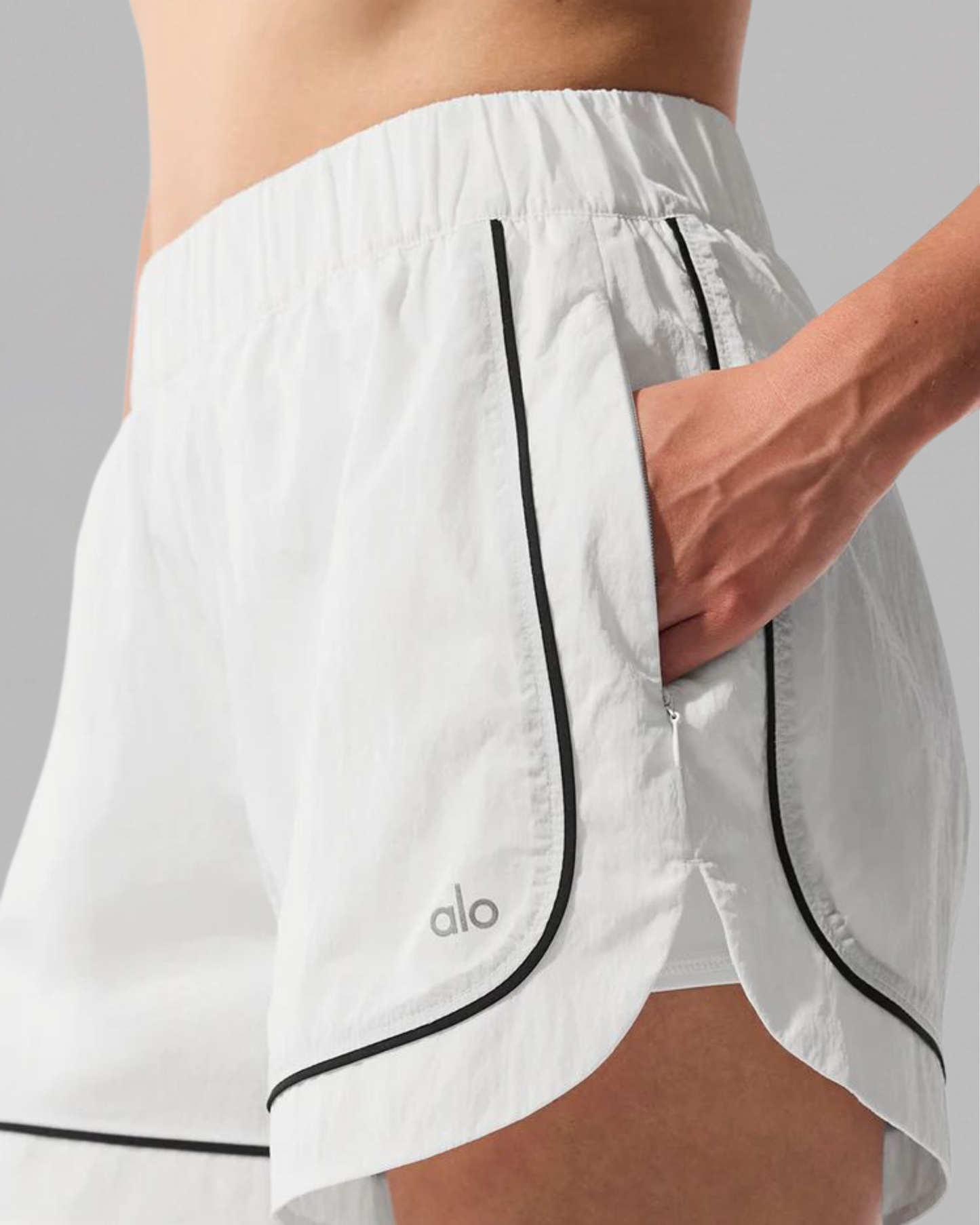 Motivate Shorts